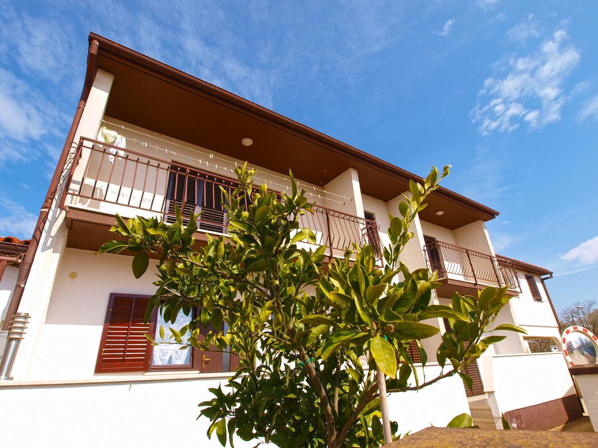 Apartments Ivan 1031 Fažana Εξωτερικό φωτογραφία
