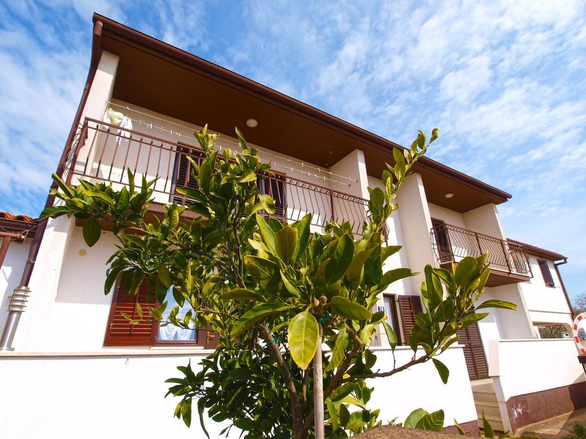 Apartments Ivan 1031 Fažana Εξωτερικό φωτογραφία